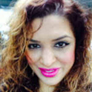 Meet your Posher, Elizabeth